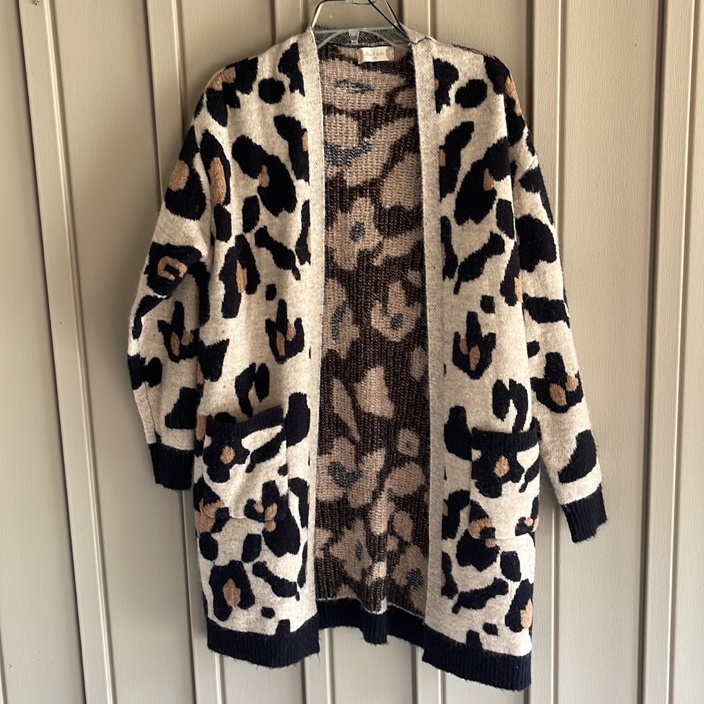 Altar’d State Leopard Print Cardigan size Small/Medium